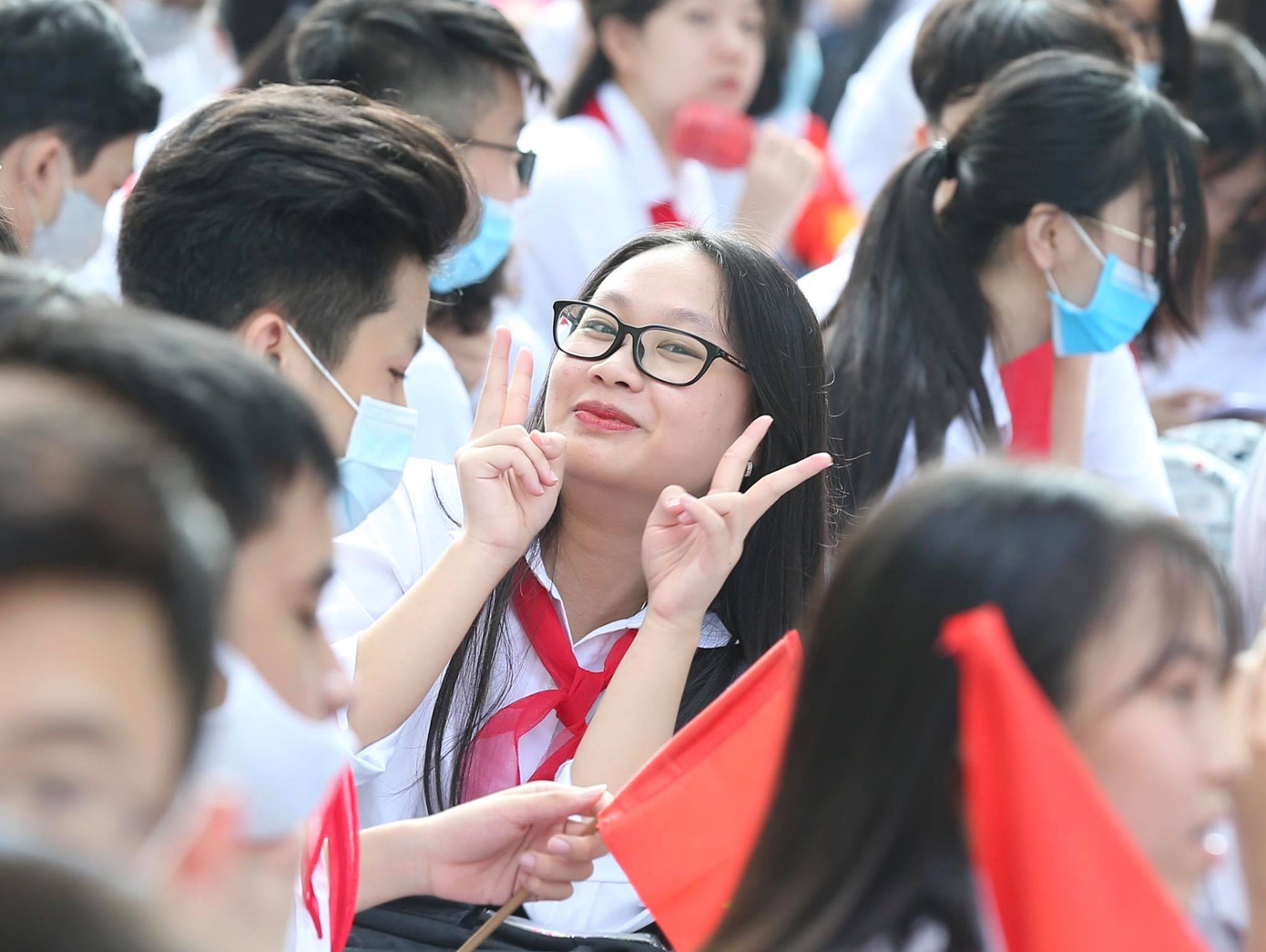 Lễ khai giảng đặc biệt trong mùa COVID-19: Nơi trực tuyến, nơi khai giảng trong lớp học ảnh 45