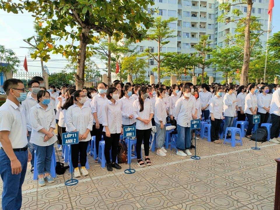 Lễ khai giảng đặc biệt trong mùa COVID-19: Nơi trực tuyến, nơi khai giảng trong lớp học ảnh 57