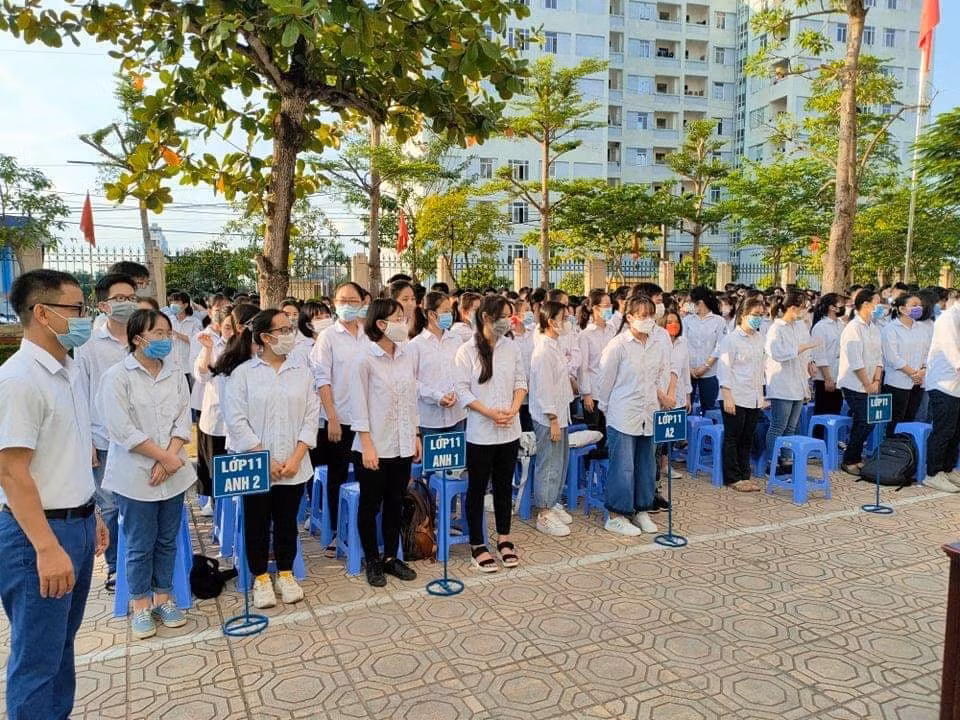 Lễ khai giảng đặc biệt trong mùa COVID-19: Nơi trực tuyến, nơi khai giảng trong lớp học ảnh 57