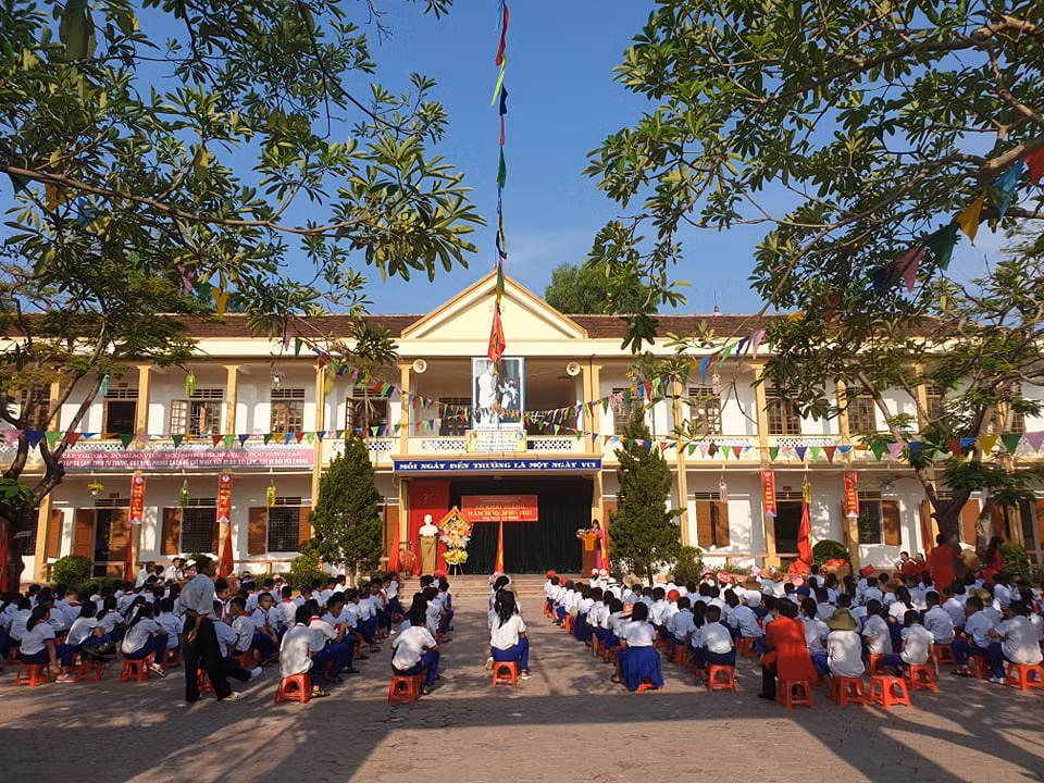 Lễ khai giảng đặc biệt trong mùa COVID-19: Nơi trực tuyến, nơi khai giảng trong lớp học ảnh 59