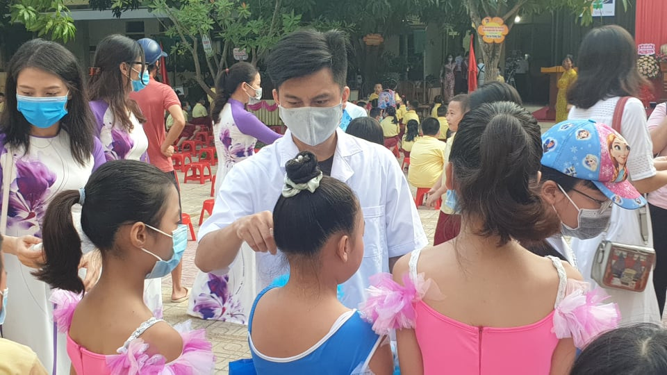 Lễ khai giảng đặc biệt trong mùa COVID-19: Nơi trực tuyến, nơi khai giảng trong lớp học ảnh 61