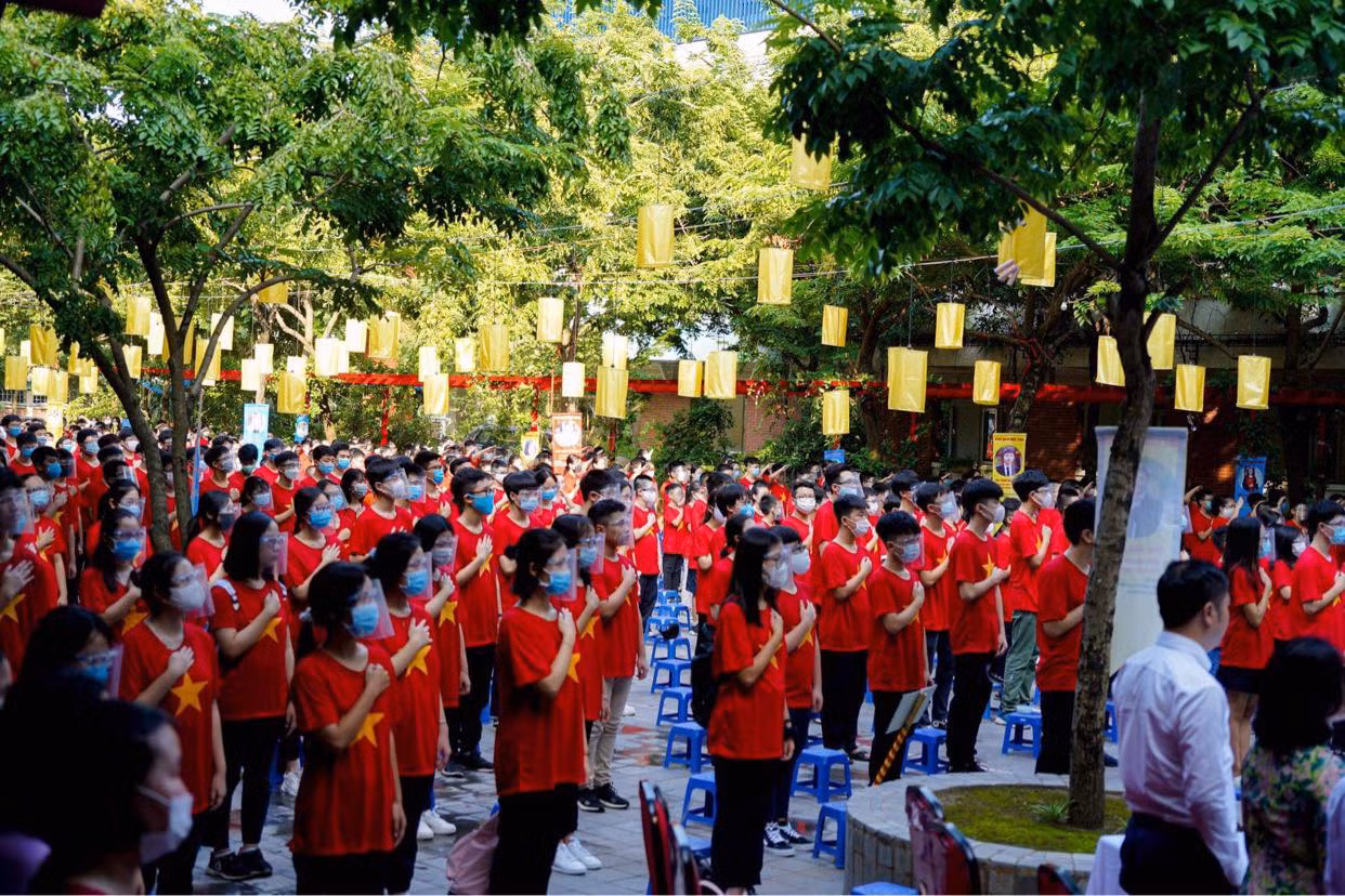 Lễ khai giảng đặc biệt trong mùa COVID-19: Nơi trực tuyến, nơi khai giảng trong lớp học ảnh 18