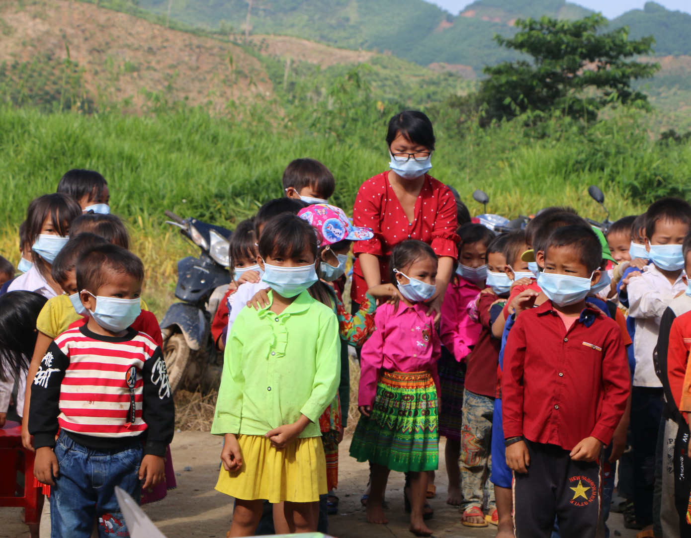 Lễ khai giảng đặc biệt trong mùa COVID-19: Nơi trực tuyến, nơi khai giảng trong lớp học ảnh 95