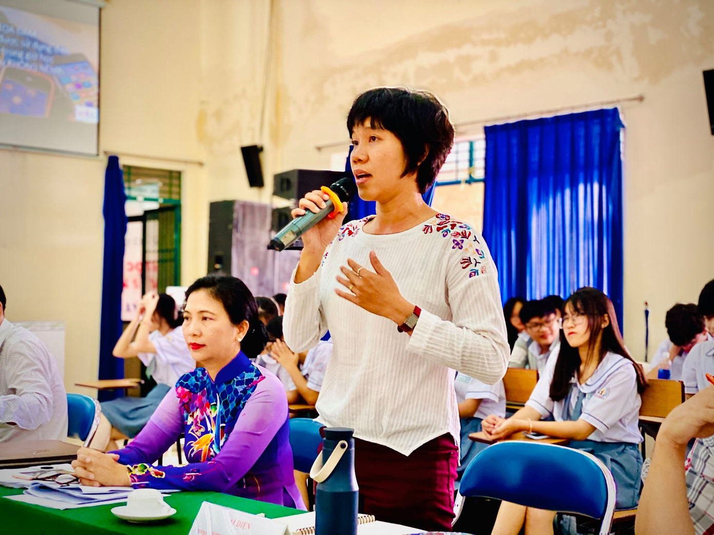 Báo Tiền Phong tổ chức tọa đàm: Học sinh được sử dụng điện thoại- Nên hay không? ảnh 9