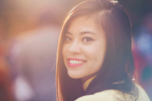 Võ Túc Ngân - Hoa khôi ảnh trên đất Pháp. Võ Túc Ngân - Hoa khôi ảnh trên đất Pháp