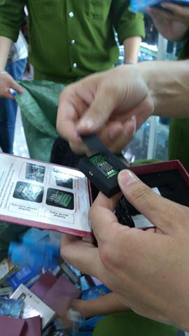 Các thiết bị nghe lén điện thoại hết sức tinh vi. Các thiết bị nghe lén điện thoại hết sức tinh vi