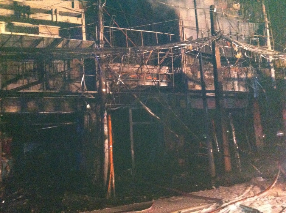 Cháy dữ dội ở trung tâm TP.HCM ảnh 17