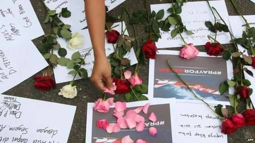 [LIVE] Phát hiện thân máy bay QZ8501 dưới đáy biển ảnh 46