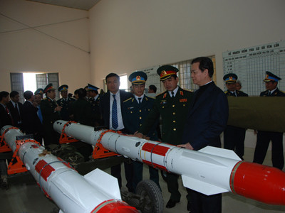 Tên lửa được lắp đặt trên máy bay Su 30 MK2