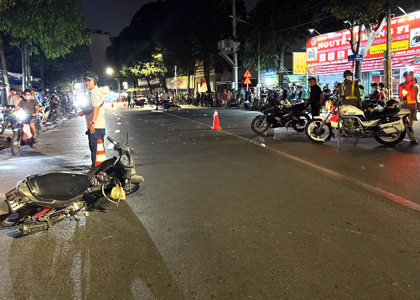 Hiện trường vụ tai nạn làm 5 người thương vong