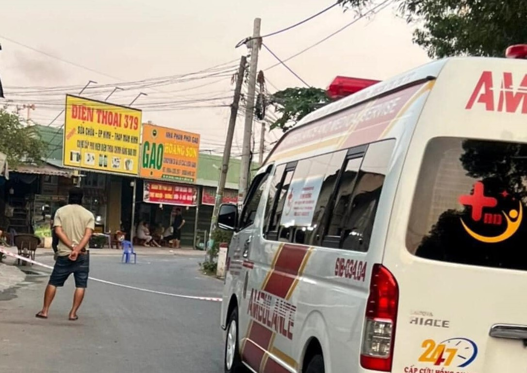 Hiện trường đang được cơ quan công an phong tỏa để khám nghiệm