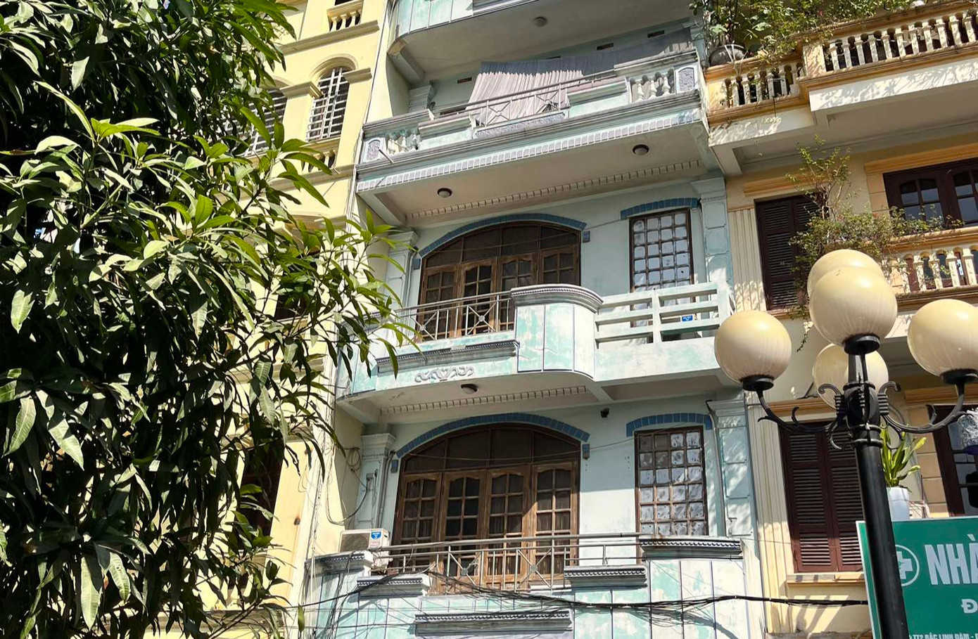 Nhà nghỉ nơi phát hiện vụ việc.