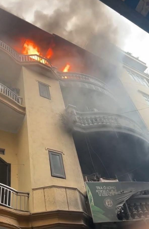 Hiện trường vụ cháy được người dân chia sẻ. Hiện trường vụ cháy được người dân chia sẻ.