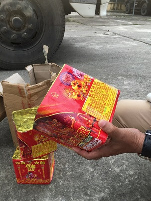 CSGT Thanh Hóa liên tiếp bắt giữ xe vận chuyển pháo ảnh 1