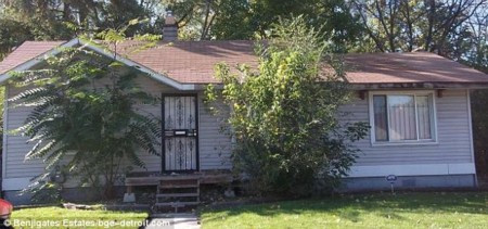 Ngôi nhà khá đẹp với diện tích hơn 60m vuông này có giá 2500 USD. Ngôi nhà khá đẹp với diện tích hơn 60m vuông này có giá 2500 USD