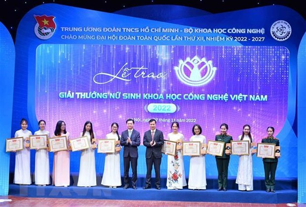 Trao giải Nữ sinh khoa học công nghệ Việt Nam năm 2022 Trao giải Nữ sinh khoa học công nghệ Việt Nam năm 2022
