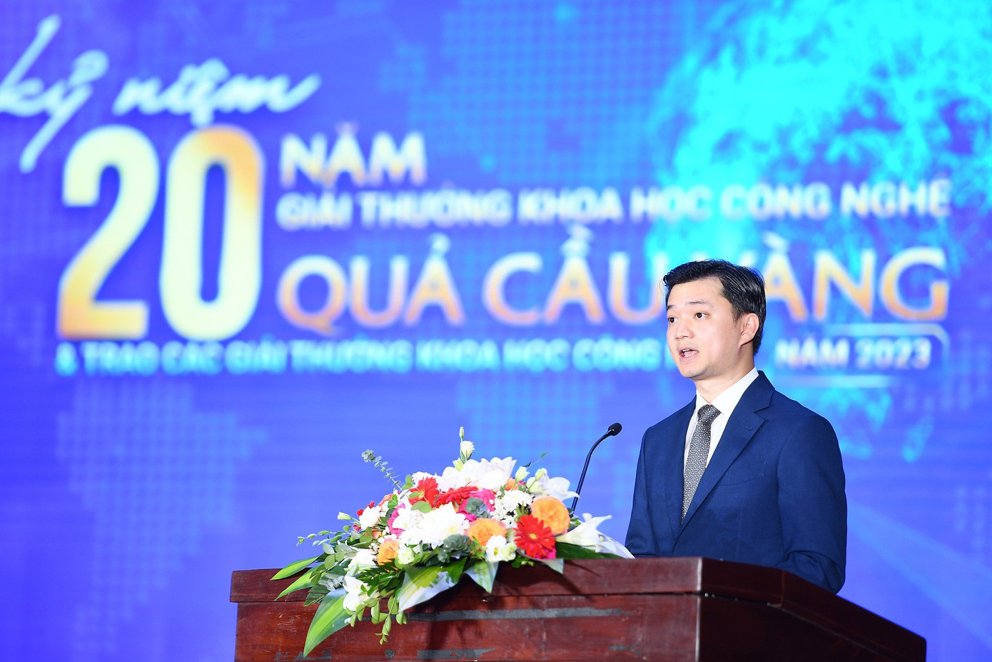 Anh Nguyễn Minh Triết - Bí thư T.Ư Đoàn, Chủ tịch T.Ư Hội SVVN phát biểu tại chương trình. Ảnh: Dương Triều