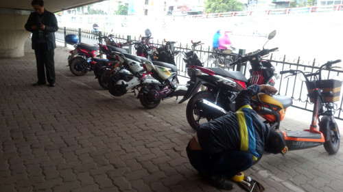 “Thờ ơ” đăng ký xe máy điện ảnh 1