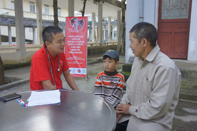 Tấm lòng người Viettel với đồng bào vùng biên ảnh 1