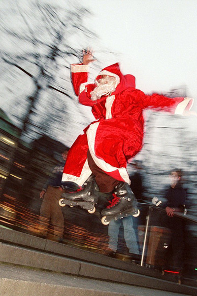 Những phong tục Giáng sinh kỳ lạ nhất thế giới ảnh 1