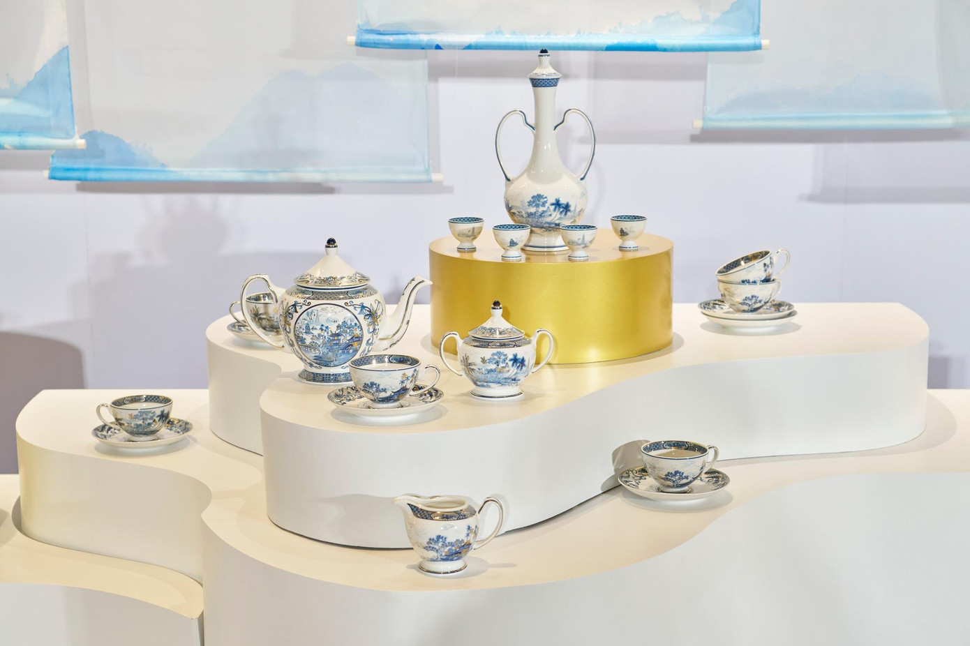 Sản phẩm sứ Minh Long góp phần gìn giữ và phát huy tinh hoa văn hóa Việt