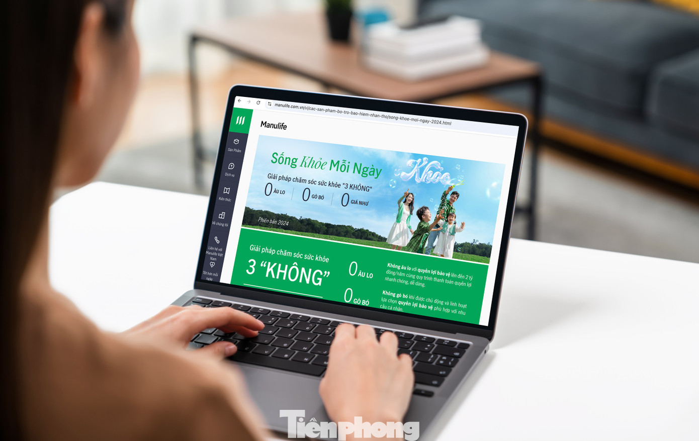 Tham gia bảo hiểm là một trong những cách giúp chị em “đối mặt” với những rủi ro về sức khỏe trong tương lai. Ảnh: Thu Hằng. Tham gia bảo hiểm là một trong những cách giúp chị em “đối mặt” với những rủi ro về sức khỏe trong tương lai. Ảnh: Thu Hằng.