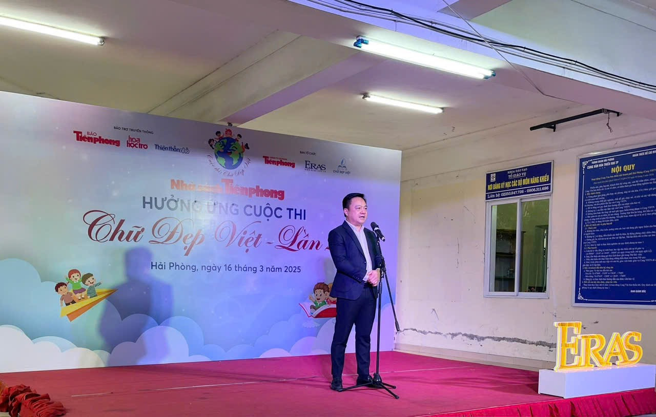 Ông Bùi Văn Phượng – Chủ tịch HĐQT Công ty CP Tiền Phong phát biểu khai mạc Ông Bùi Văn Phượng – Chủ tịch HĐQT Công ty CP Tiền Phong phát biểu khai mạc