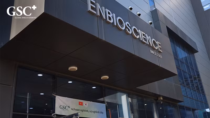 ENBS GSC - Cú bắt tay chiến lược vì một làn da Việt khỏe mạnh hơn ENBS GSC - Cú bắt tay chiến lược vì một làn da Việt khỏe mạnh hơn
