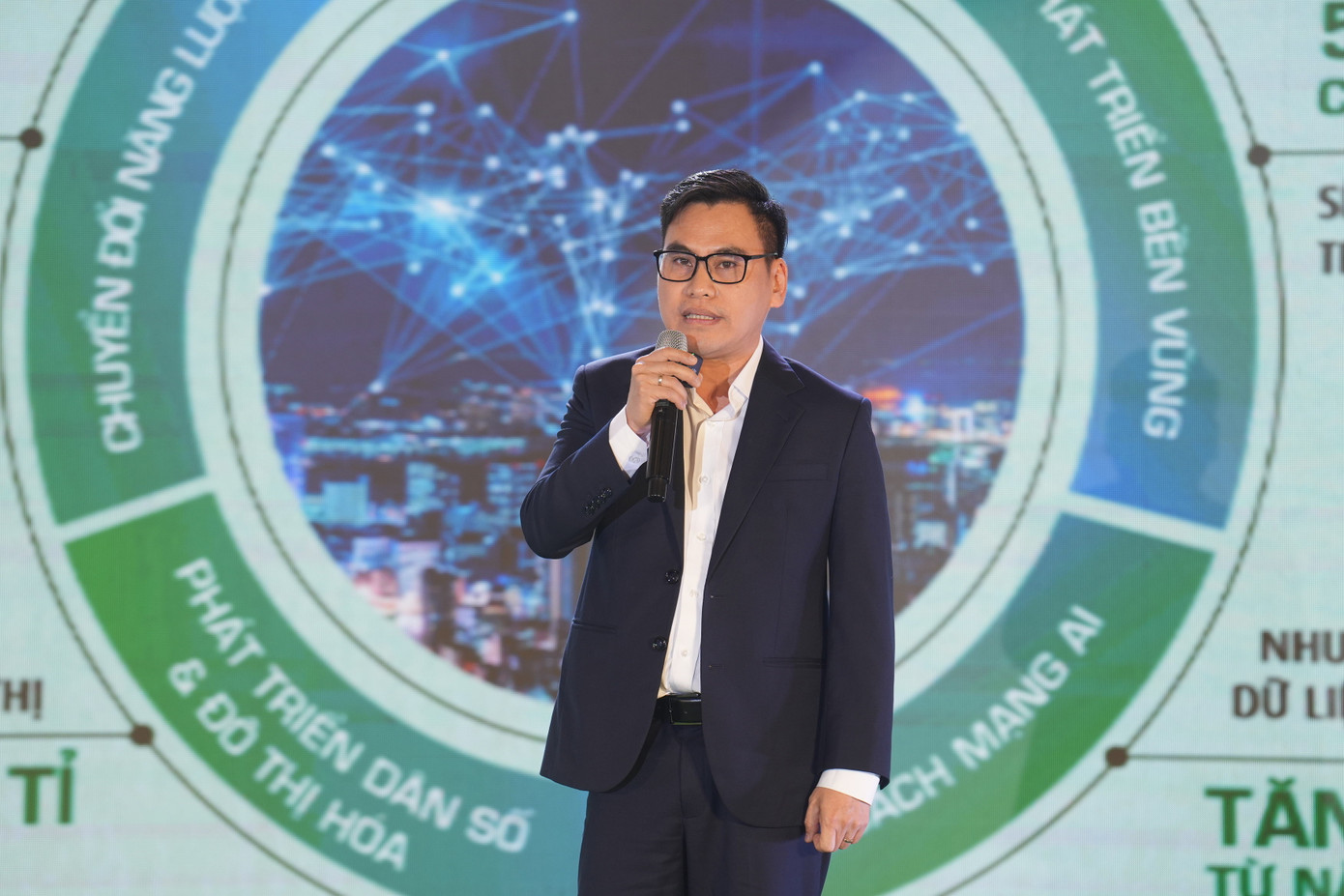 Ông Hồ Quang Nhân - Tổng giám đốc CADIVI cho biết, đang phát động chương trình không có rác thải nhựa trong các nhà máy