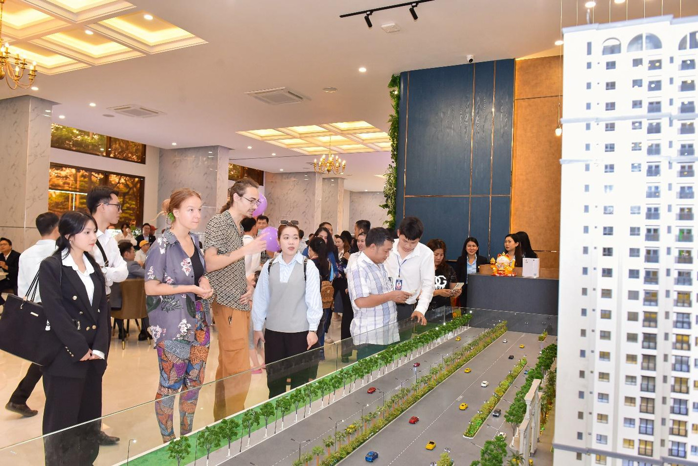 Giới chuyên gia nước ngoài đặc biệt quan tâm tới dự án để an cư Giới chuyên gia nước ngoài đặc biệt quan tâm tới dự án để an cư