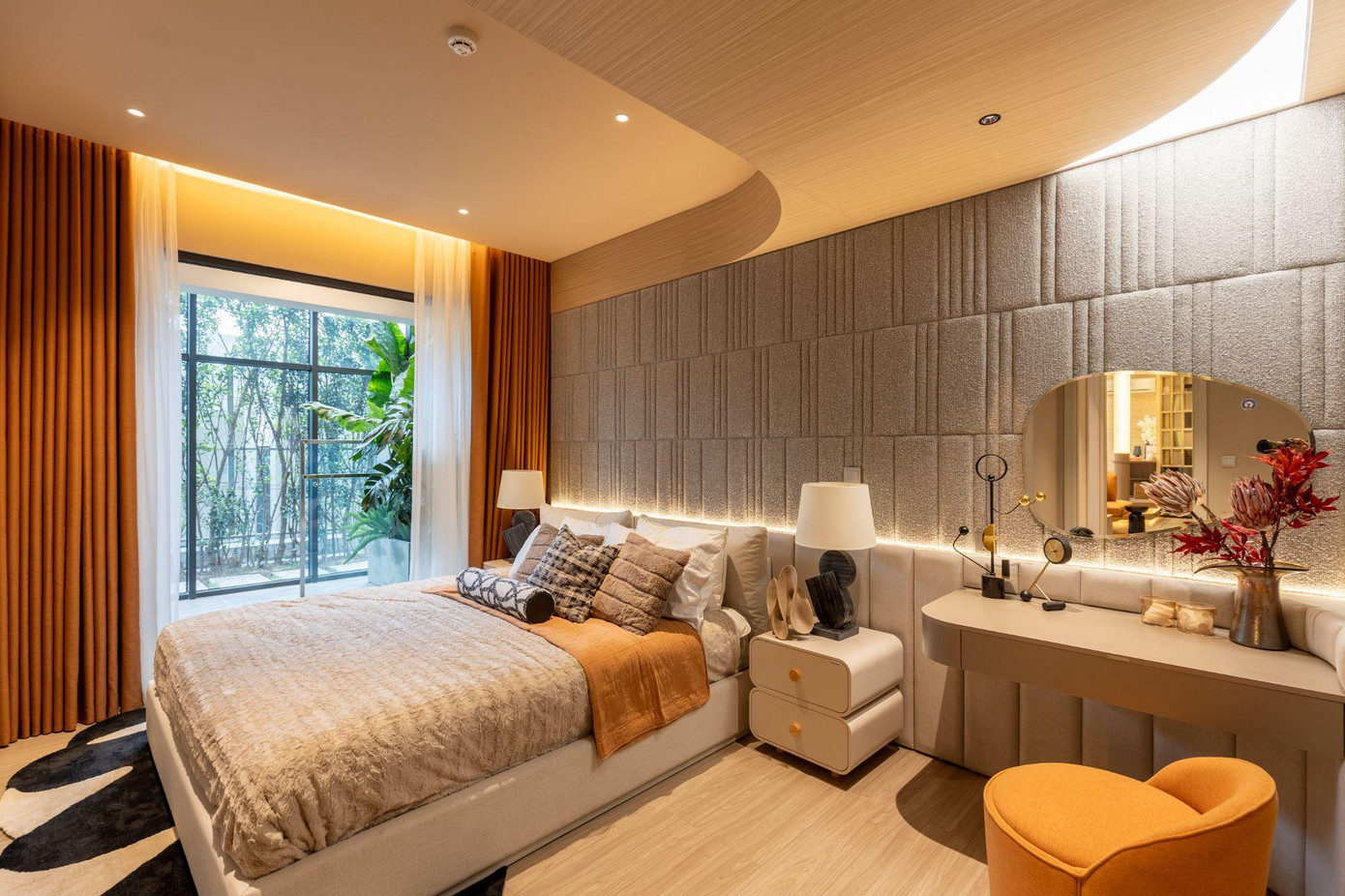 Phòng ngủ chính của căn hộ 3PN vừa rộng rãi, vừa đảm bảo tính riêng tư cho gia chủ.