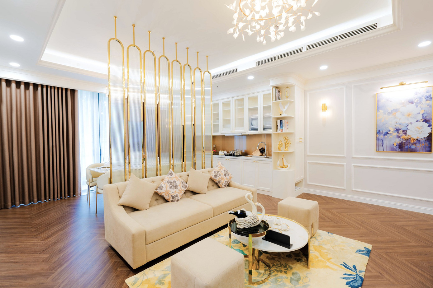 Khi bước chân vào căn hộ tại Newtown Diamond, chủ nhân căn hộ sẽ cảm nhận ngay được sự thư giãn và thoải mái nhờ thiết kế và bố cục độc đáo: phòng khách thông với phòng ăn, bếp và ban công. Với thiết kế này, không gian dễ dàng được chiếu sáng bởi ánh mặt trời, và chỉ cần mở hé cửa, không khí biển sẽ tràn ngập căn hộ, trong lành và thoáng mát. Khi bước chân vào căn hộ tại Newtown Diamond, chủ nhân căn hộ sẽ cảm nhận ngay được sự thư giãn và thoải mái nhờ thiết kế và bố cục độc đáo: phòng khách thông với phòng ăn, bếp và ban công. Với thiết kế này, không gian dễ dàng được chiếu sáng bởi ánh mặt trời, và chỉ cần mở hé cửa, không khí biển sẽ tràn ngập căn hộ, trong lành và thoáng mát.