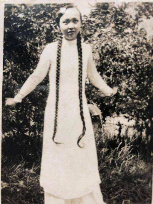 Bà Thái Thị Liên thời thiếu nữ. Ảnh: TL. Bà Thái Thị Liên thời thiếu nữ. Ảnh: TL.