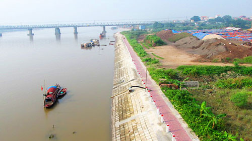 Hà Nội có ý tưởng chuyển đê sát sông Hồng ảnh 1