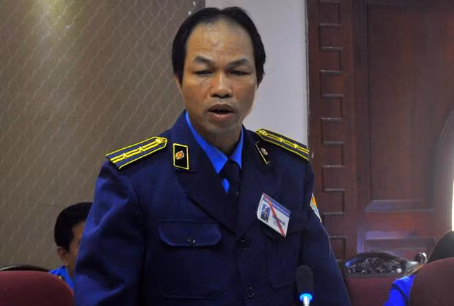 Bị tố 'bảo kê' xe quá tải, Chánh Thanh tra giao thông Hà Nội nói gì? ảnh 1