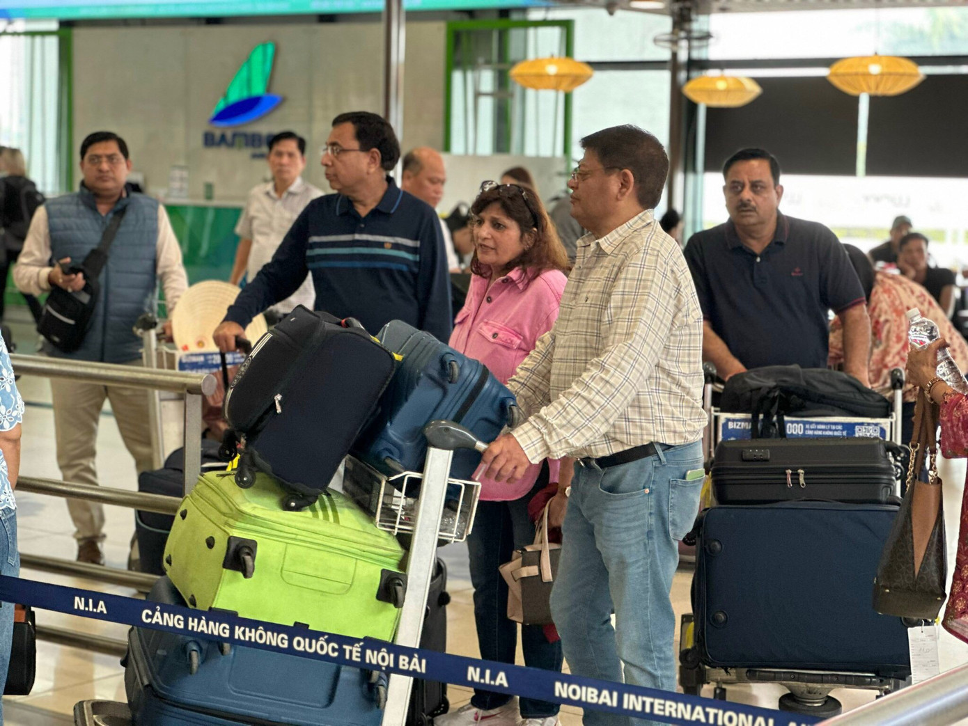 Việt Nam được kỳ vọng khẩn trương nới lỏng thị thực trong thời gian tới. Việt Nam được kỳ vọng khẩn trương nới lỏng thị thực trong thời gian tới.