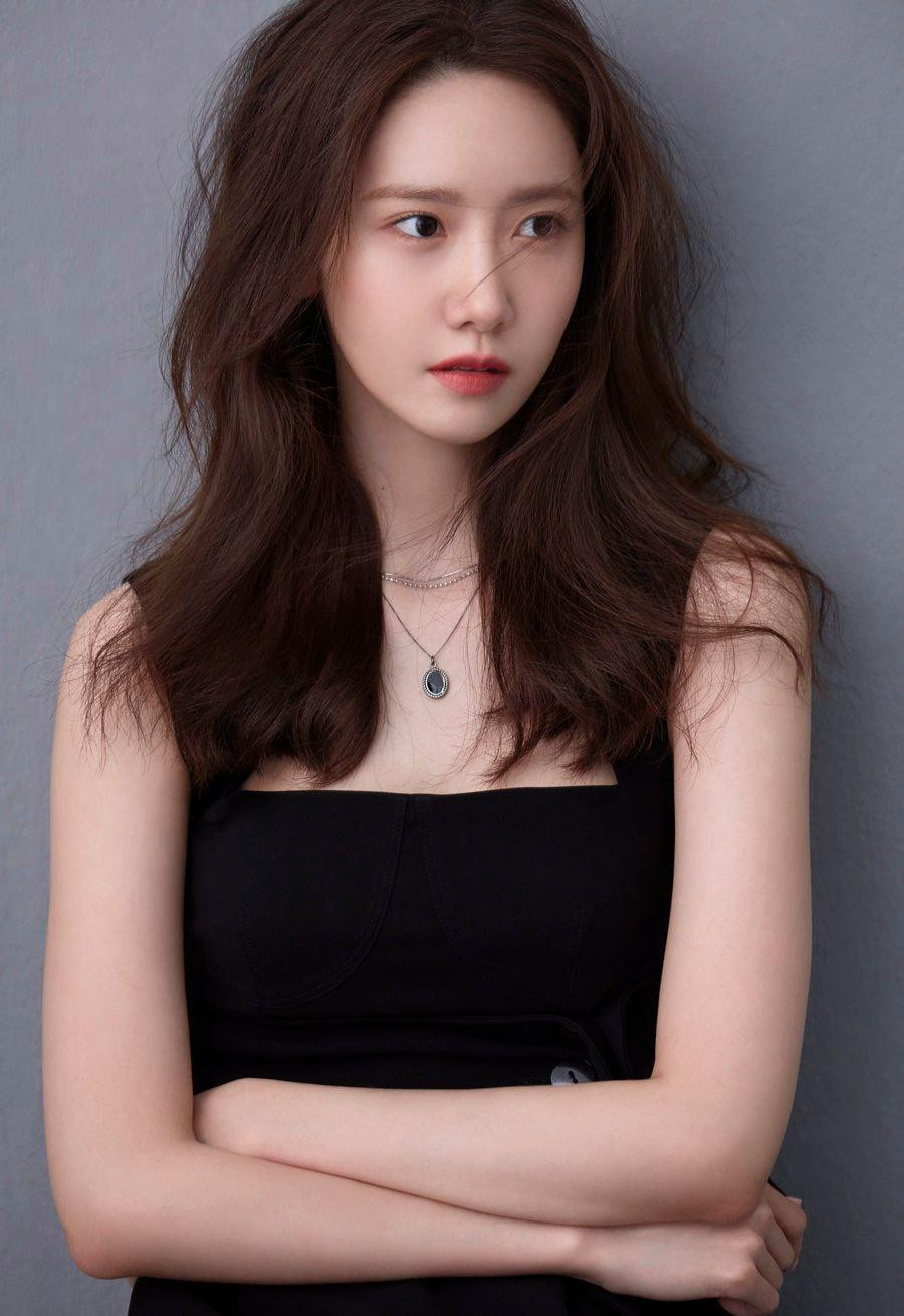 12. Yoona (Girls’ Generation): 793 phiếu bầu