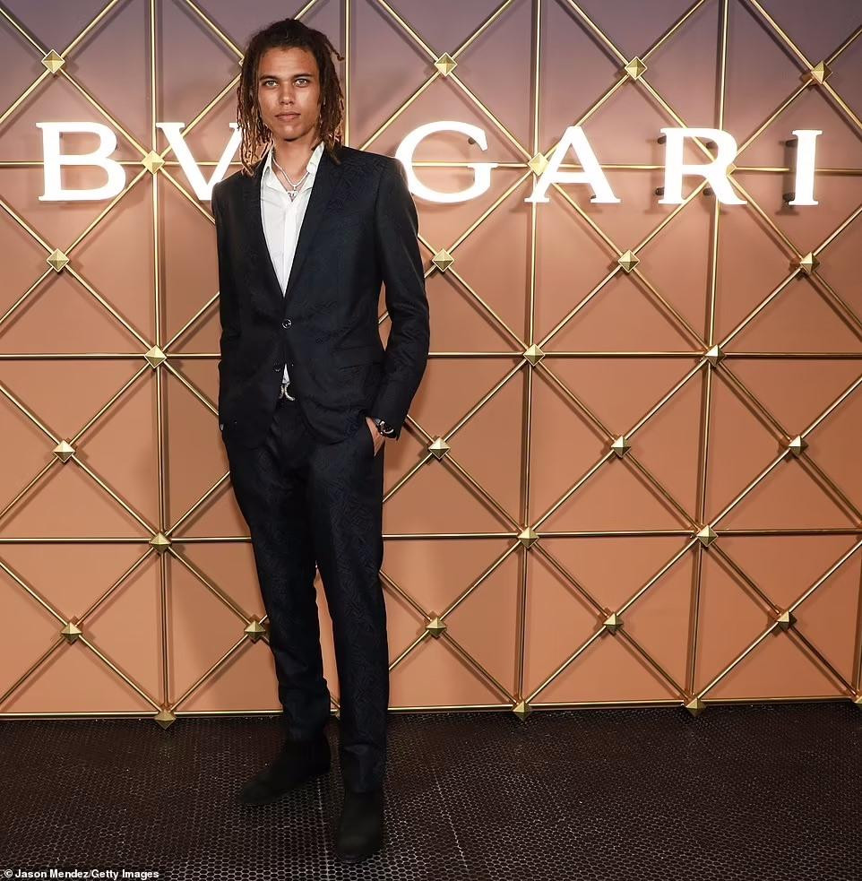 Roberto Rossellini, con trai của nhà làm phim Mỹ gốc Ý - Thụy Điển Isabella Rossellini.