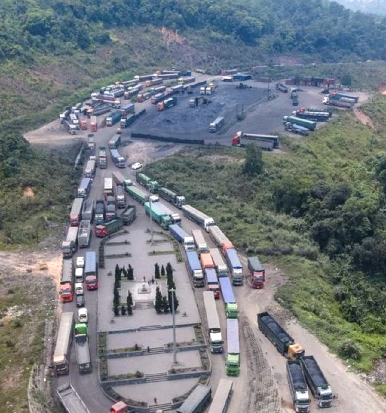 Khu vực Cửa khẩu Quốc tế La Lay.