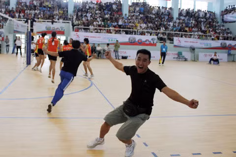 Niềm vui của HLV ĐH Hải Phòng khi giành chiến thắng 3-1