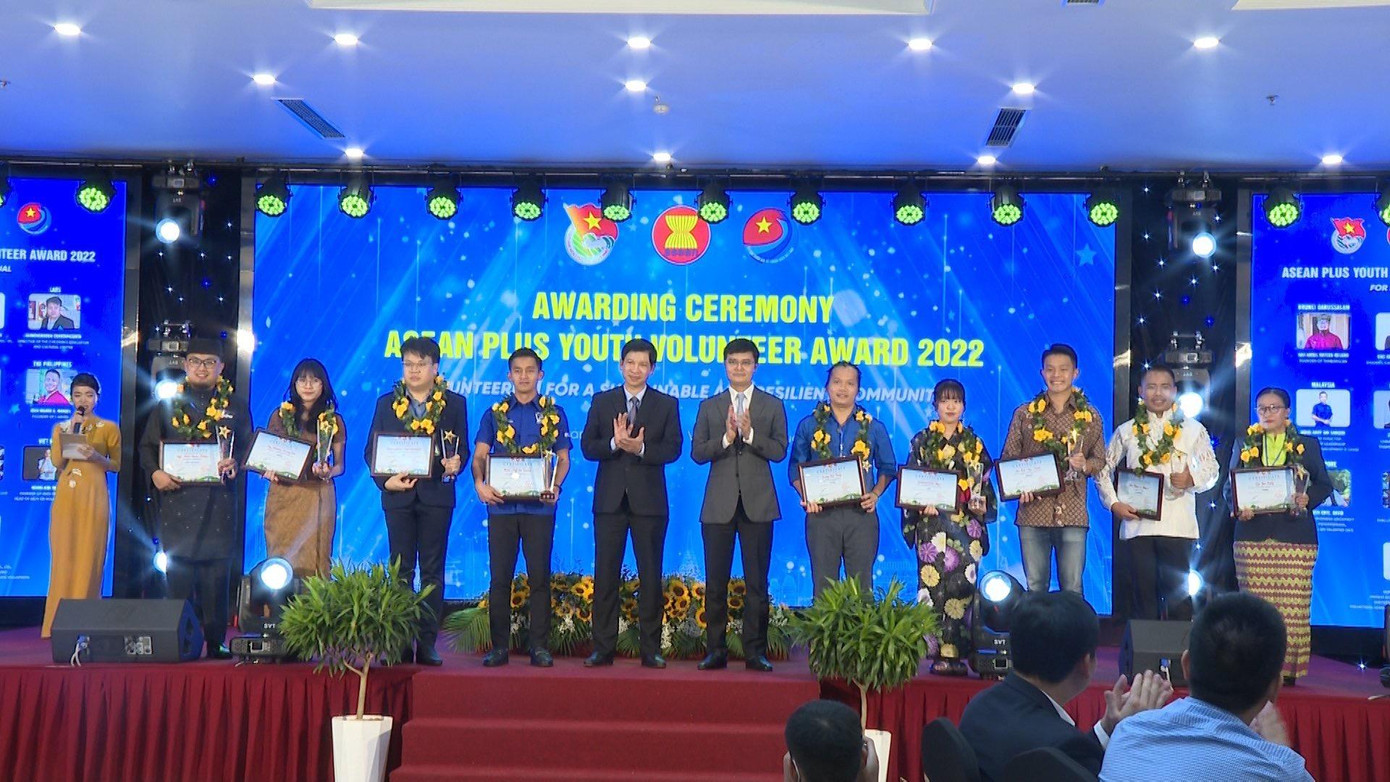 Các cá nhân, tập thể nhận giải thưởng Các cá nhân, tập thể nhận giải thưởng