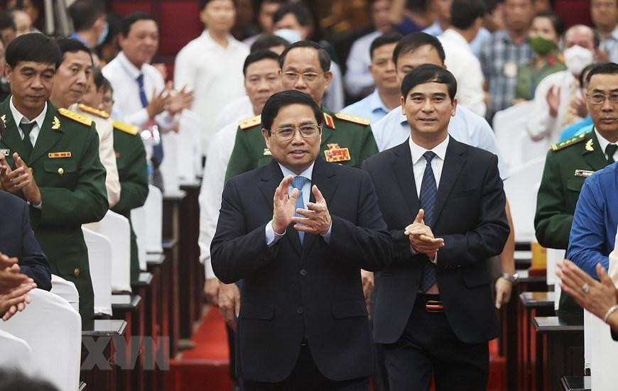 Thủ tướng Phạm Minh Chính đến dự Lễ Kỷ niệm 30 năm tái lập tỉnh Bình Thuận. Ảnh: TTXVN