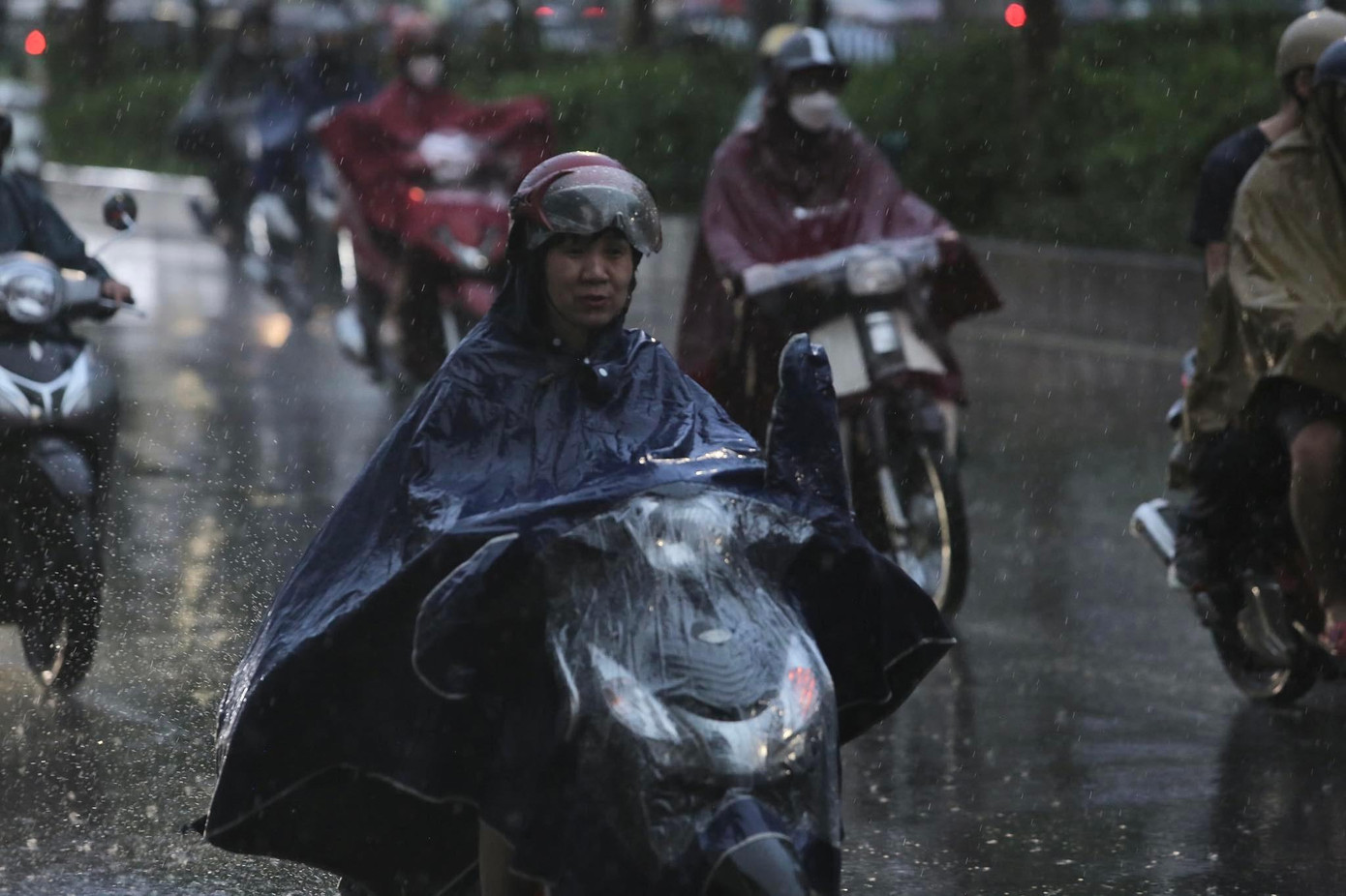 Đợt mưa này có khả năng sẽ gây ngập úng cho nhiều tuyến phố Đợt mưa này có khả năng sẽ gây ngập úng cho nhiều tuyến phố