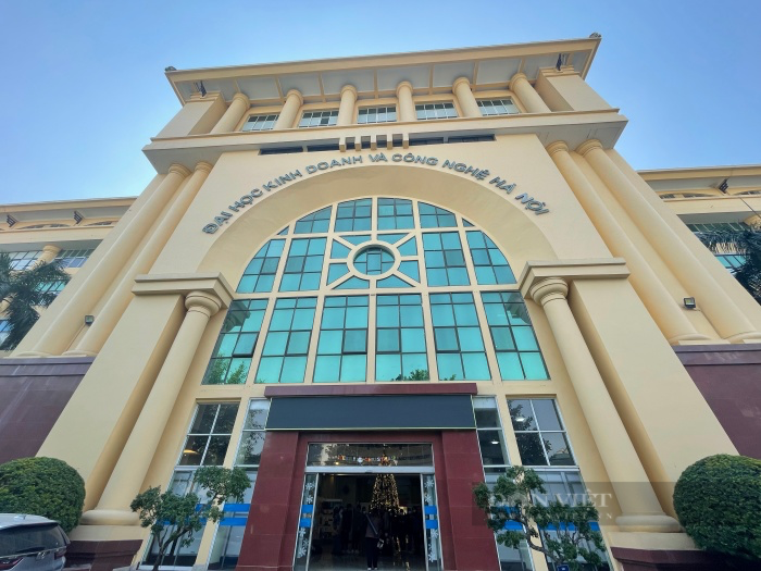 Trường ĐH Kinh doanh và Công nghệ Hà Nội. Ảnh: Dân Việt Trường ĐH Kinh doanh và Công nghệ Hà Nội. Ảnh: Dân Việt