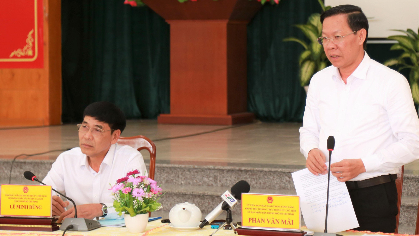 Chủ tịch UBND TPHCM Phan Văn Mãi kết luận tại buổi làm việc. Chủ tịch UBND TPHCM Phan Văn Mãi kết luận tại buổi làm việc.
