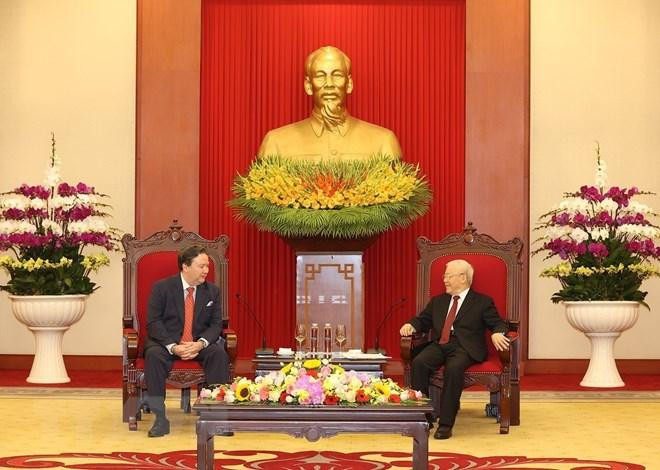 Tổng Bí thư Nguyễn Phú Trọng tiếp Đại sứ Hoa Kỳ Marc E. Knapper Tổng Bí thư Nguyễn Phú Trọng tiếp Đại sứ Hoa Kỳ Marc E. Knapper