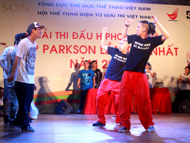 Các đội chơi mang tới những màn thách đố không dễ chút nào