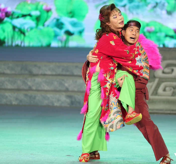 Việt Bắc trong chương trình "Táo quân".