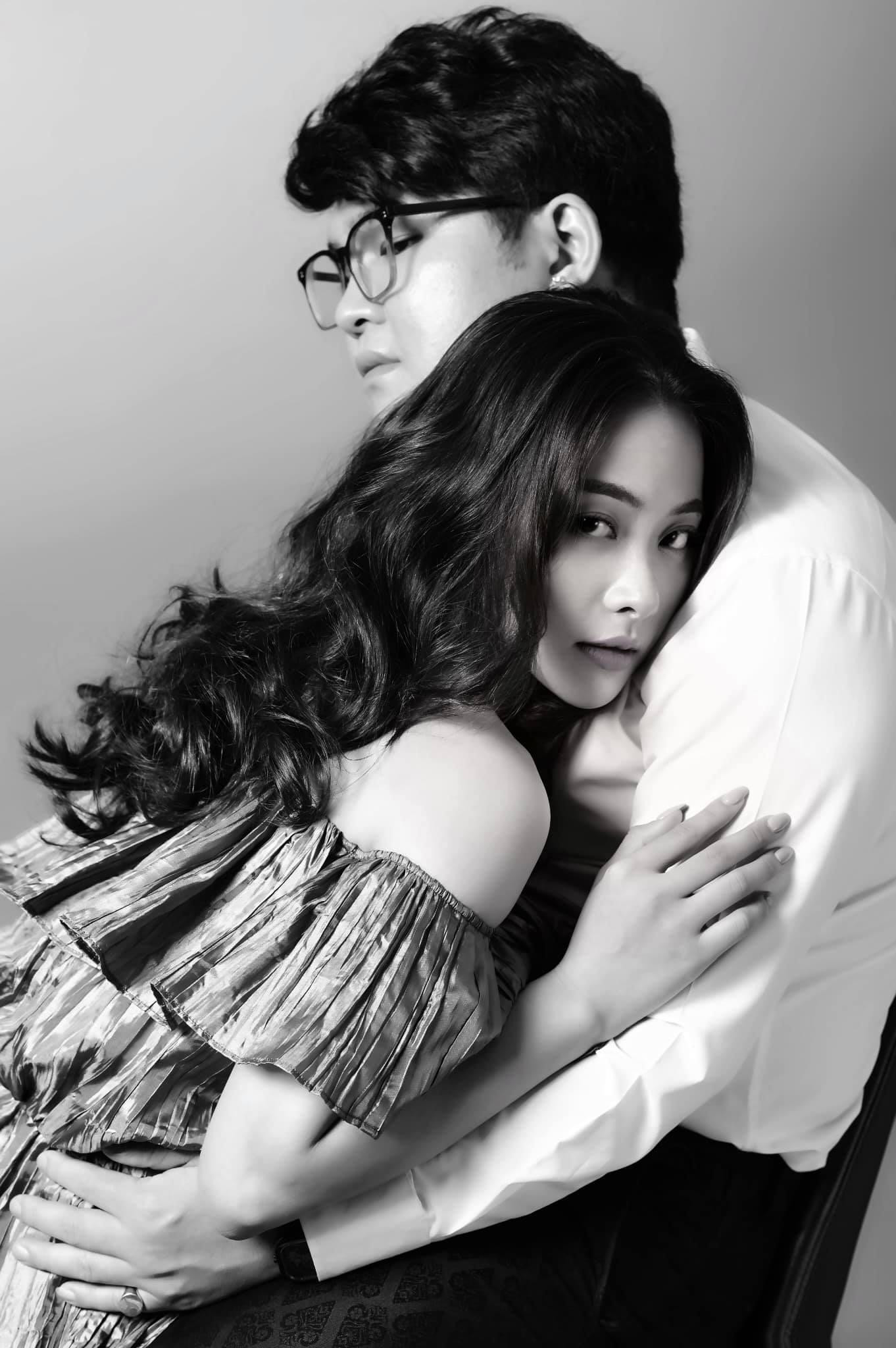 Có lẽ một cái kết đẹp là điều mà khán giả chờ đợi cho chuyện tình dễ thương của cặp đôi Hoa (Huyền Thạch)- Núi (Đức Anh) trong bộ phim “Mùa hoa tìm lại”.