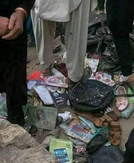 Hình ảnh đau thương tại hiện trường vụ đánh bom. Ảnh: Twitter Hình ảnh đau thương tại hiện trường vụ đánh bom. Ảnh: Twitter